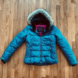 Obermeyer Bombshell SKI JACKET sz 8 NWOT teal/pink